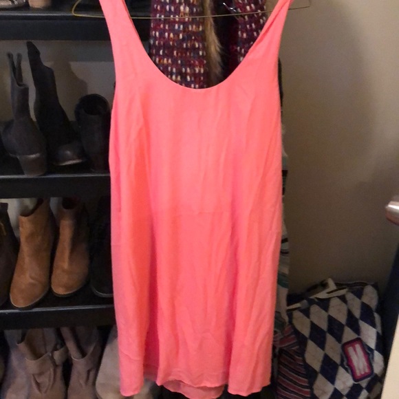 Pink dress! - Picture 2 of 2